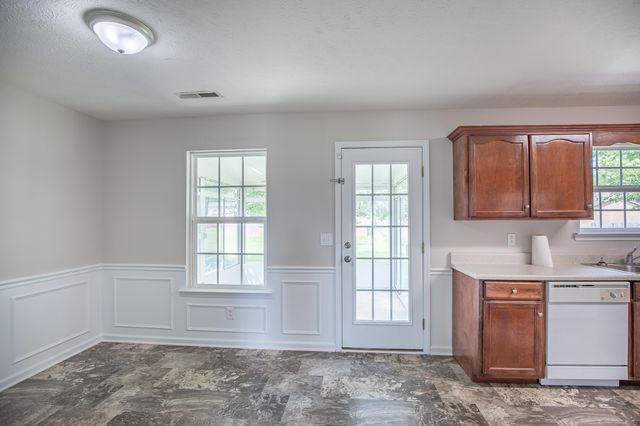 5024 Tricia Pl, Murfreesboro, TN 37129