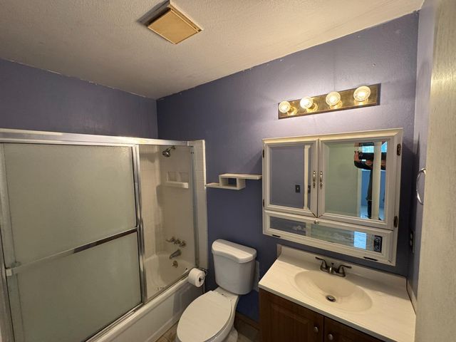 4201 Chalmer Ct, Denair, CA 95316