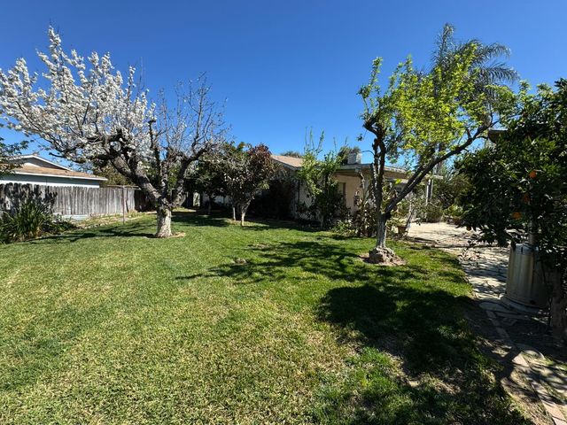 4201 Chalmer Ct, Denair, CA 95316