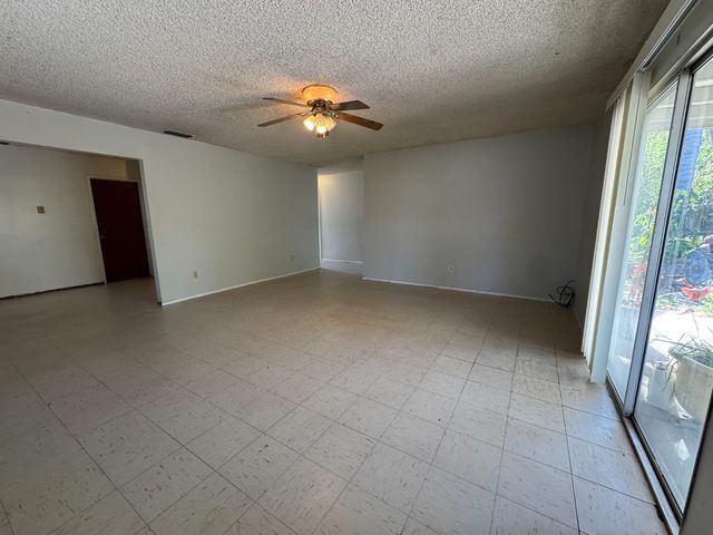 4201 Chalmer Ct, Denair, CA 95316