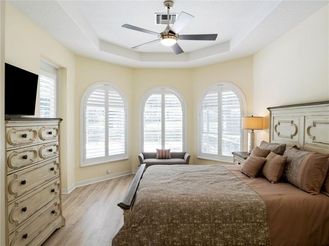 9513 SERRA COURT, Howey In The Hills, FL 34737