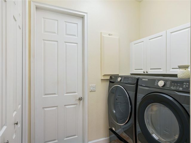9513 SERRA COURT, Howey In The Hills, FL 34737