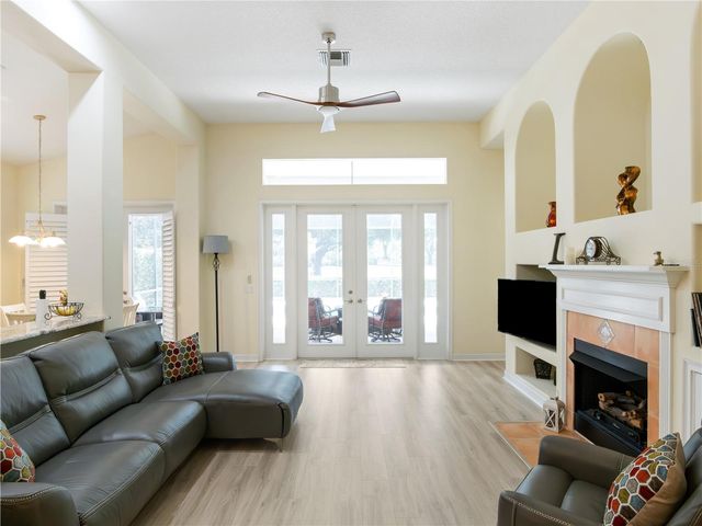 9513 SERRA COURT, Howey In The Hills, FL 34737