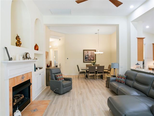 9513 SERRA COURT, Howey In The Hills, FL 34737