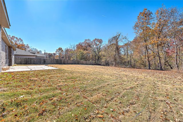 43 Perth Drive, Bella Vista, AR 72715