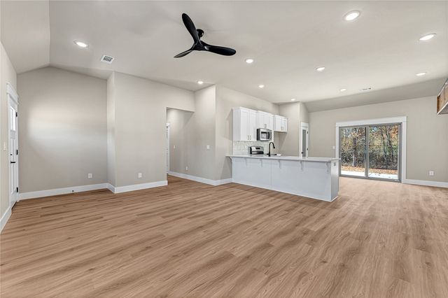 43 Perth Drive, Bella Vista, AR 72715