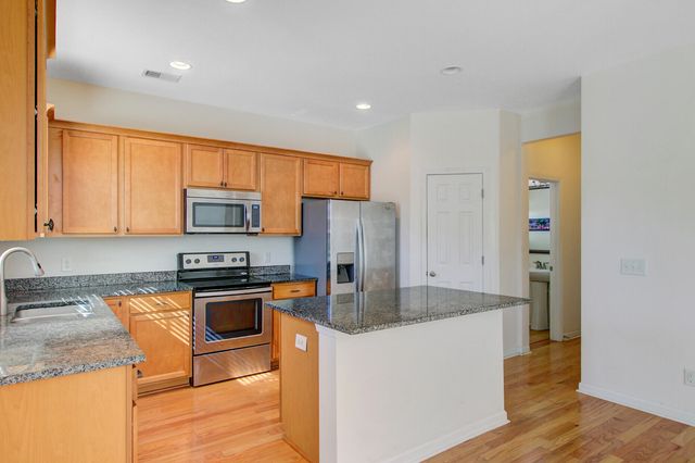 478 Foxbank Plantation Boulevard, Moncks Corner, SC 29461