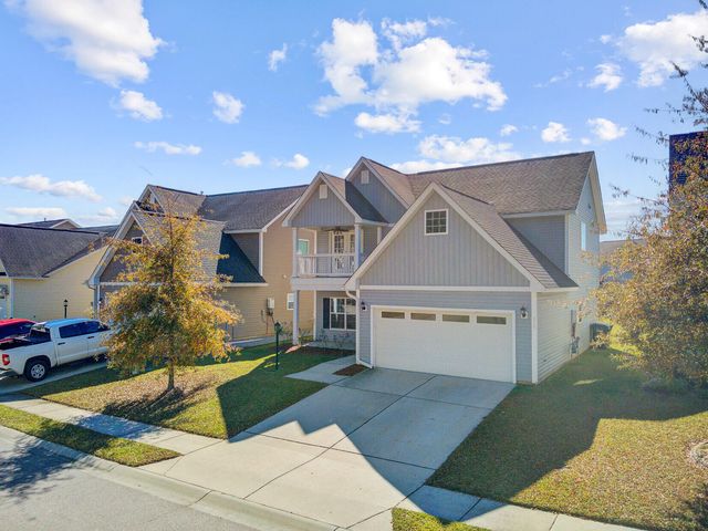 478 Foxbank Plantation Boulevard, Moncks Corner, SC 29461