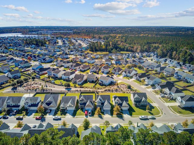 478 Foxbank Plantation Boulevard, Moncks Corner, SC 29461