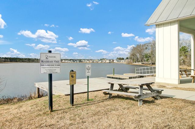 478 Foxbank Plantation Boulevard, Moncks Corner, SC 29461