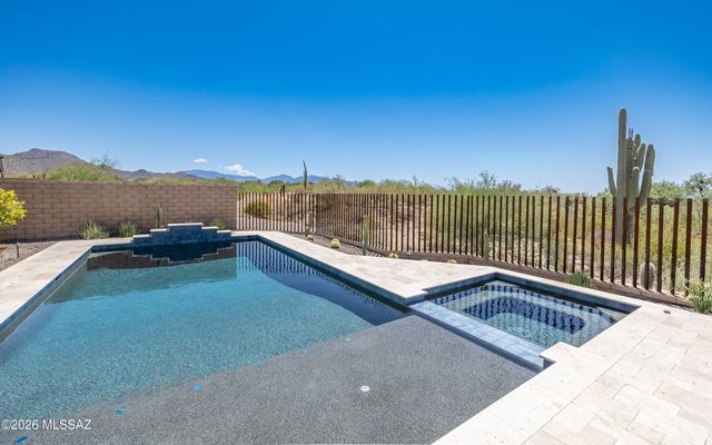 6561 W Antler Bend Place, Marana, AZ 85658