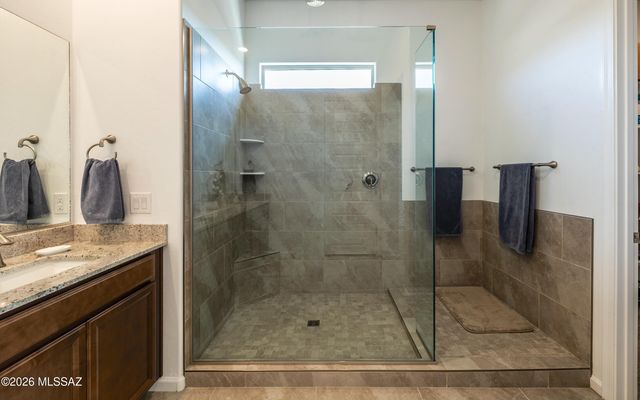 6561 W Antler Bend Place, Marana, AZ 85658