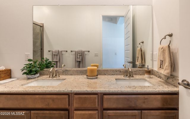 6561 W Antler Bend Place, Marana, AZ 85658