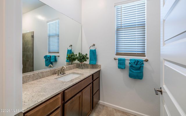 6561 W Antler Bend Place, Marana, AZ 85658