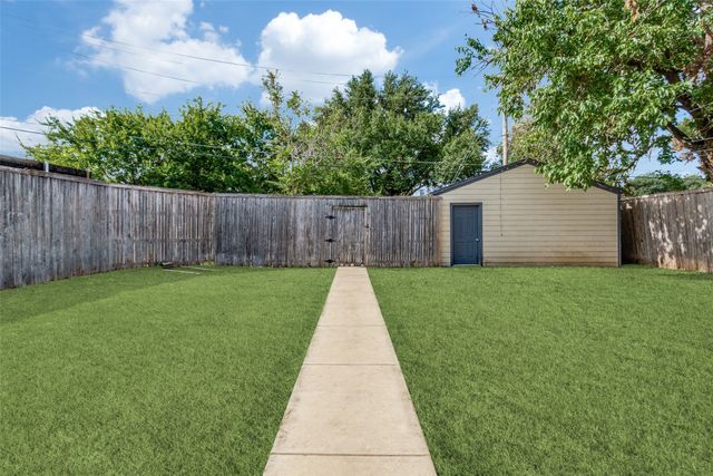 4812 Wateka Drive, Dallas, TX 75209