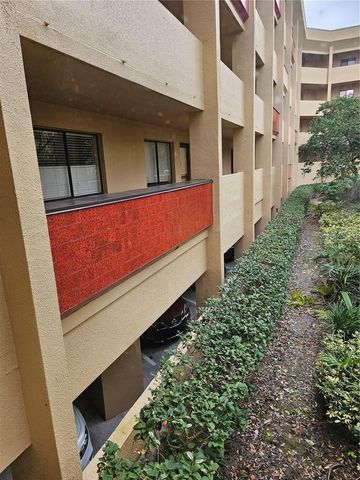 3078 EASTLAND BOULEVARD 107, Clearwater, FL 33761