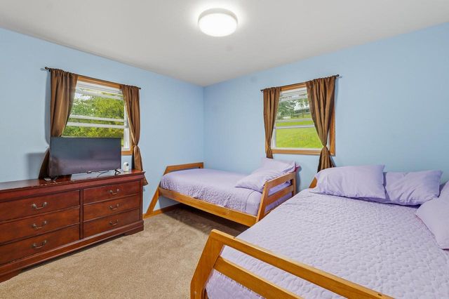 118 Highland AVENUE, Iron Ridge, WI 53035