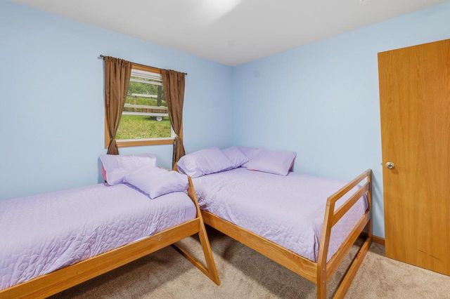 118 Highland AVENUE, Iron Ridge, WI 53035