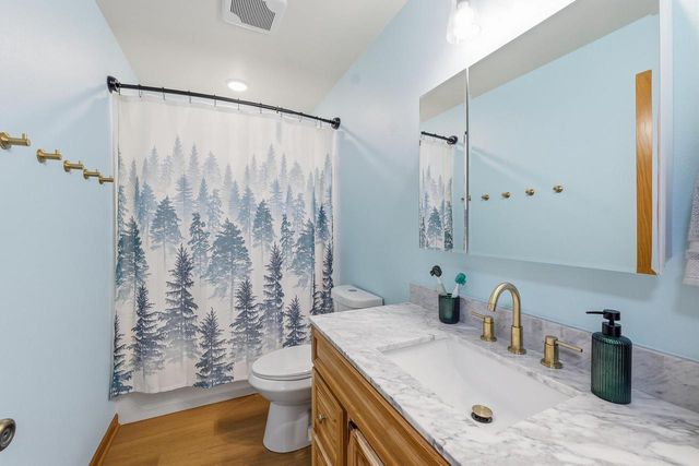 118 Highland AVENUE, Iron Ridge, WI 53035