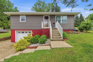118 Highland AVENUE, Iron Ridge, WI 53035