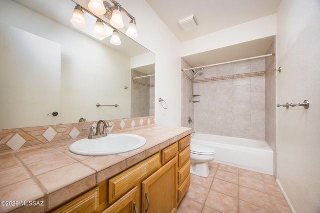 5840 E Hohokam Trail, Tucson, AZ 85750