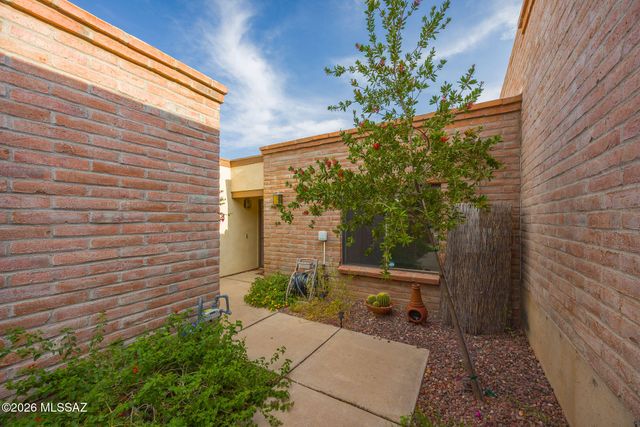 5840 E Hohokam Trail, Tucson, AZ 85750