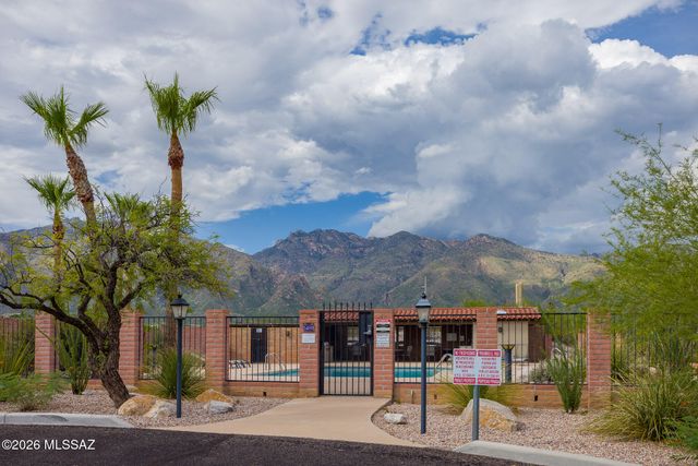5840 E Hohokam Trail, Tucson, AZ 85750