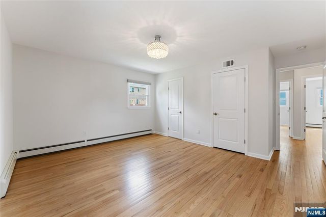 312 Glen Avenue 1st Flr, Palisades Park, NJ 07650