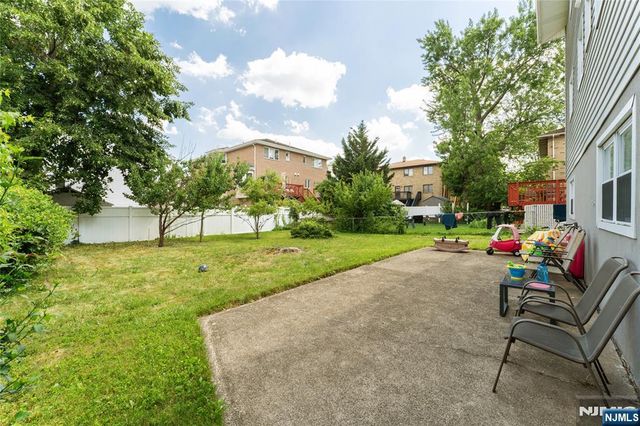 312 Glen Avenue 1st Flr, Palisades Park, NJ 07650