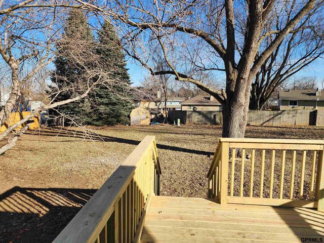 12735 S 38Th Street, Bellevue, NE 68123