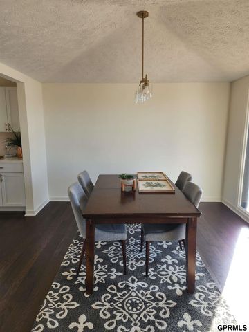 12735 S 38Th Street, Bellevue, NE 68123