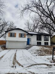 12735 S 38Th Street, Bellevue, NE 68123