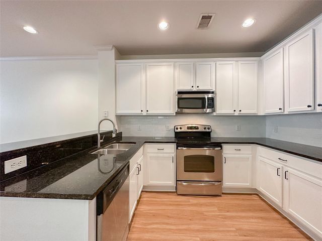 3001 Murworth Drive 1302, Houston, TX 77025