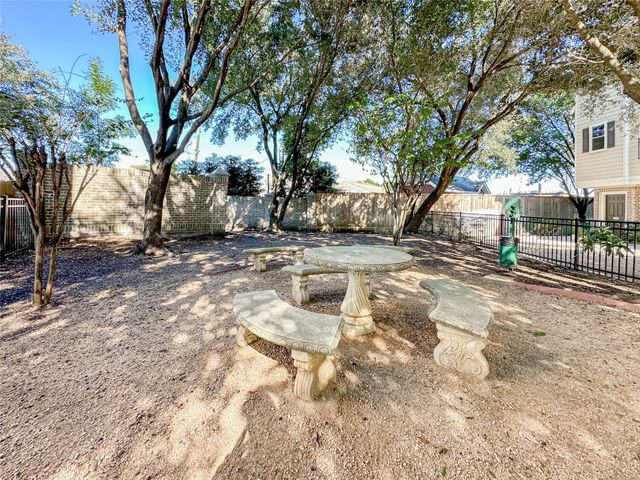 3001 Murworth Drive 1302, Houston, TX 77025