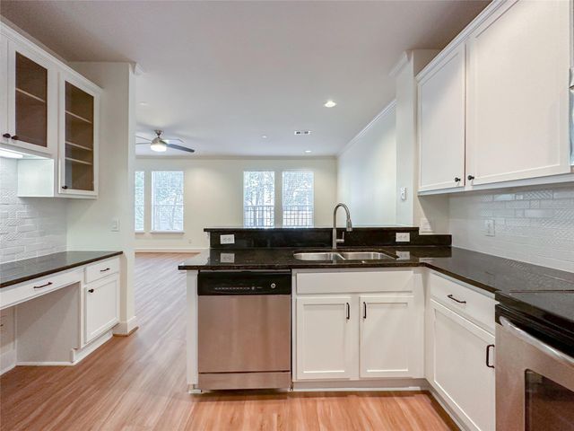 3001 Murworth Drive 1302, Houston, TX 77025