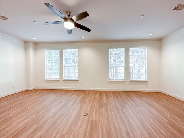 3001 Murworth Drive 1302, Houston, TX 77025