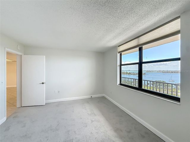 7300 SUN ISLAND DR S, 1403, South Pasadena, FL 33707