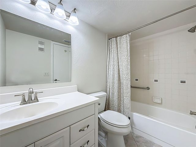 7300 SUN ISLAND DR S, 1403, South Pasadena, FL 33707