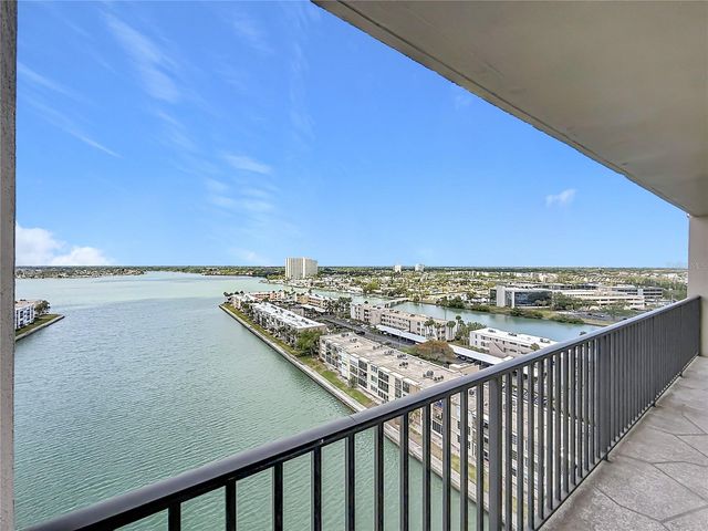 7300 SUN ISLAND DR S, 1403, South Pasadena, FL 33707