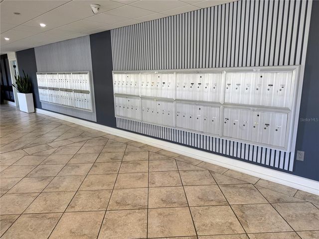 7300 SUN ISLAND DR S, 1403, South Pasadena, FL 33707