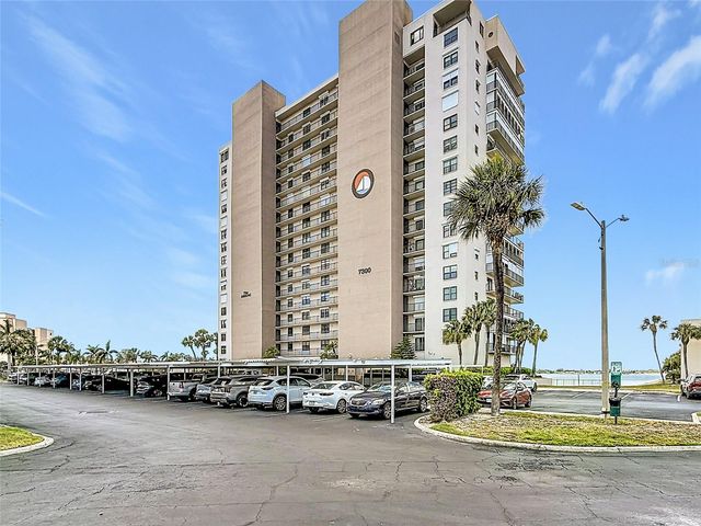 7300 SUN ISLAND DR S, 1403, South Pasadena, FL 33707