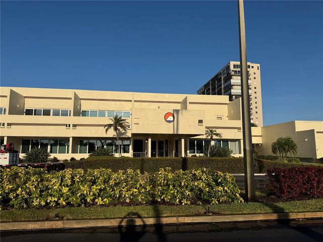 7300 SUN ISLAND DR S, 1403, South Pasadena, FL 33707