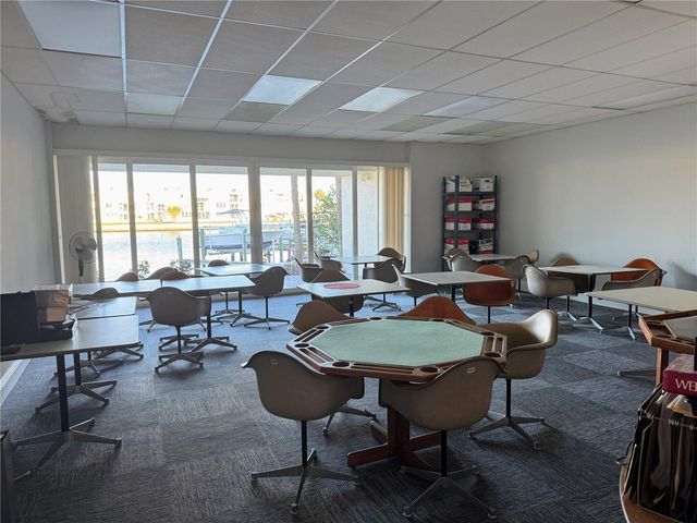 7300 SUN ISLAND DR S, 1403, South Pasadena, FL 33707