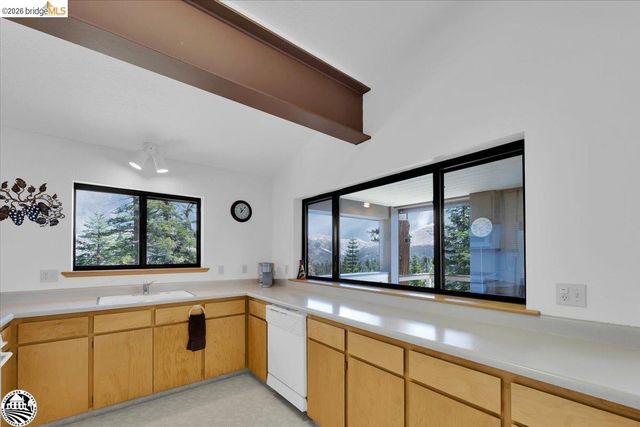 37765 Eagle Meadow RD, Strawberry, CA 95375