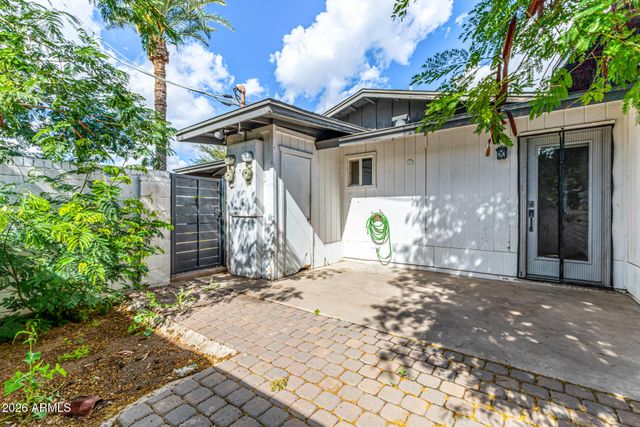 3011 N 38th Street 1, Phoenix, AZ 85018