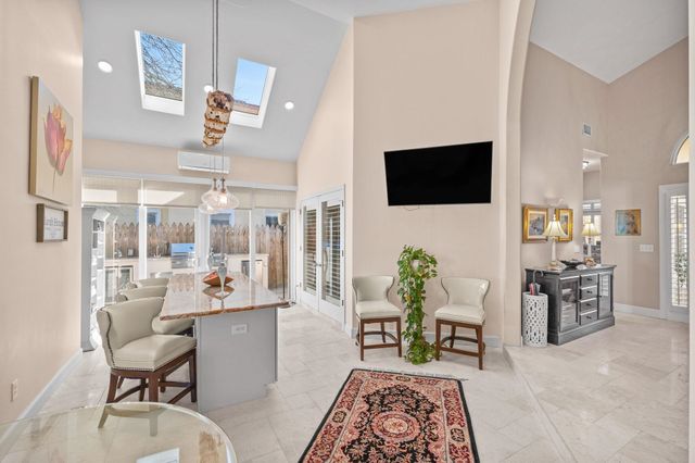 3 Radio Rd, St Augustine, FL 32084