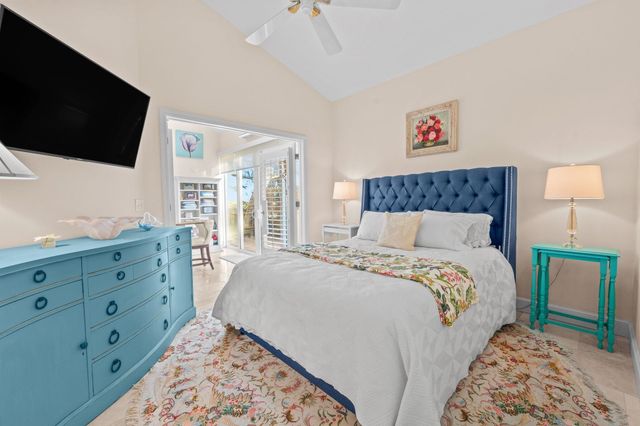 3 Radio Rd, St Augustine, FL 32084