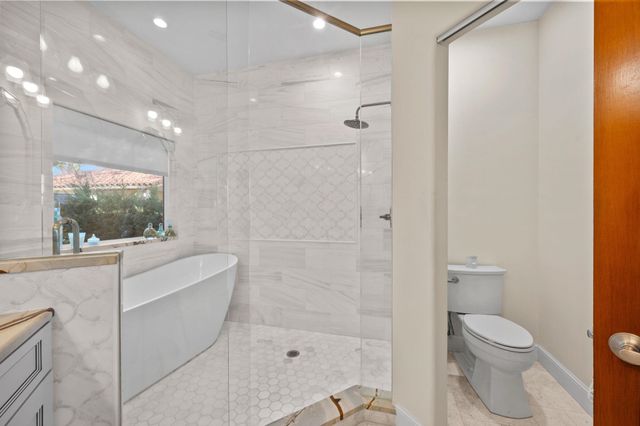 3 Radio Rd, St Augustine, FL 32084