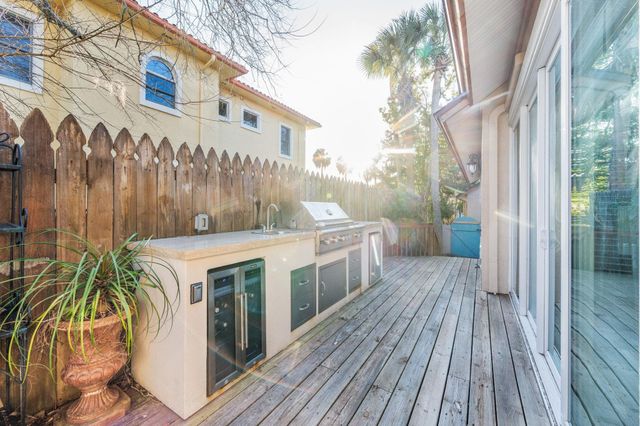 3 Radio Rd, St Augustine, FL 32084