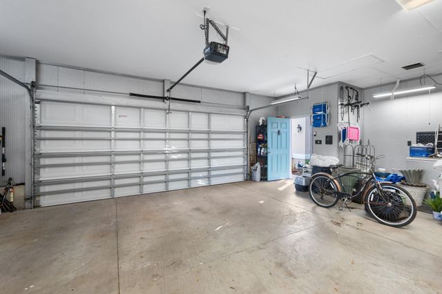 3 Radio Rd, St Augustine, FL 32084